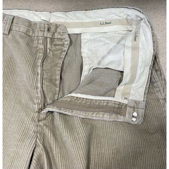 LL Bean Capri Corduroy Women’s Pants Waist 35” Inseam 21.5” High Rise Beige - Picture 10 of 13